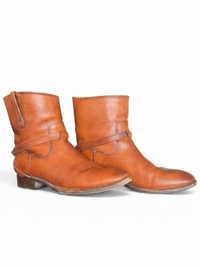 Boho Style Frye Lindsay Plate Cognac Brown Leather Ankle Booties Size 10